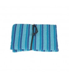 Hamac simple bleu sur support double en bois