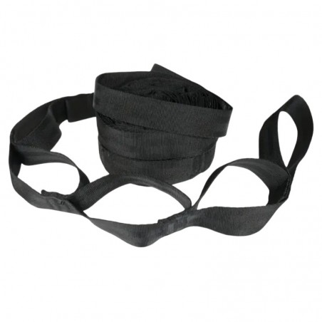 Une sangle d'accroche noire pour hamac